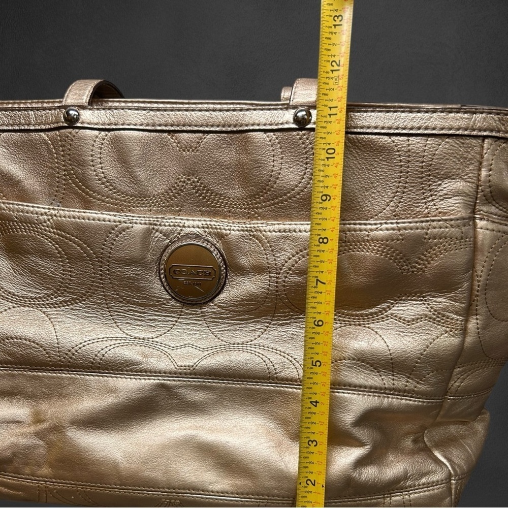 COACH Authentic Gold Leather Multifunction Tote Large Overnight Bag F18878 - Picture 14 of 16